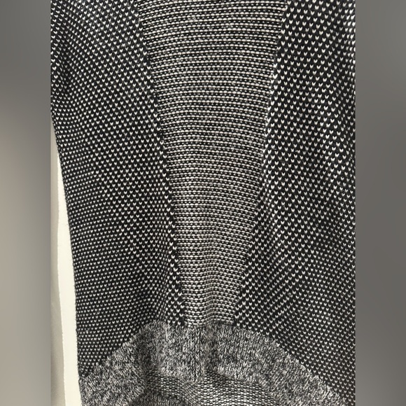 Lululemon Merino Wool Sweater - Picture 3 of 5